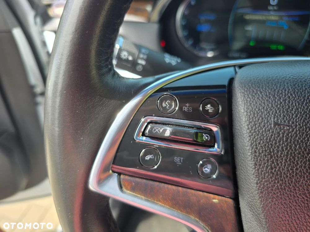 Cadillac XTS - 29