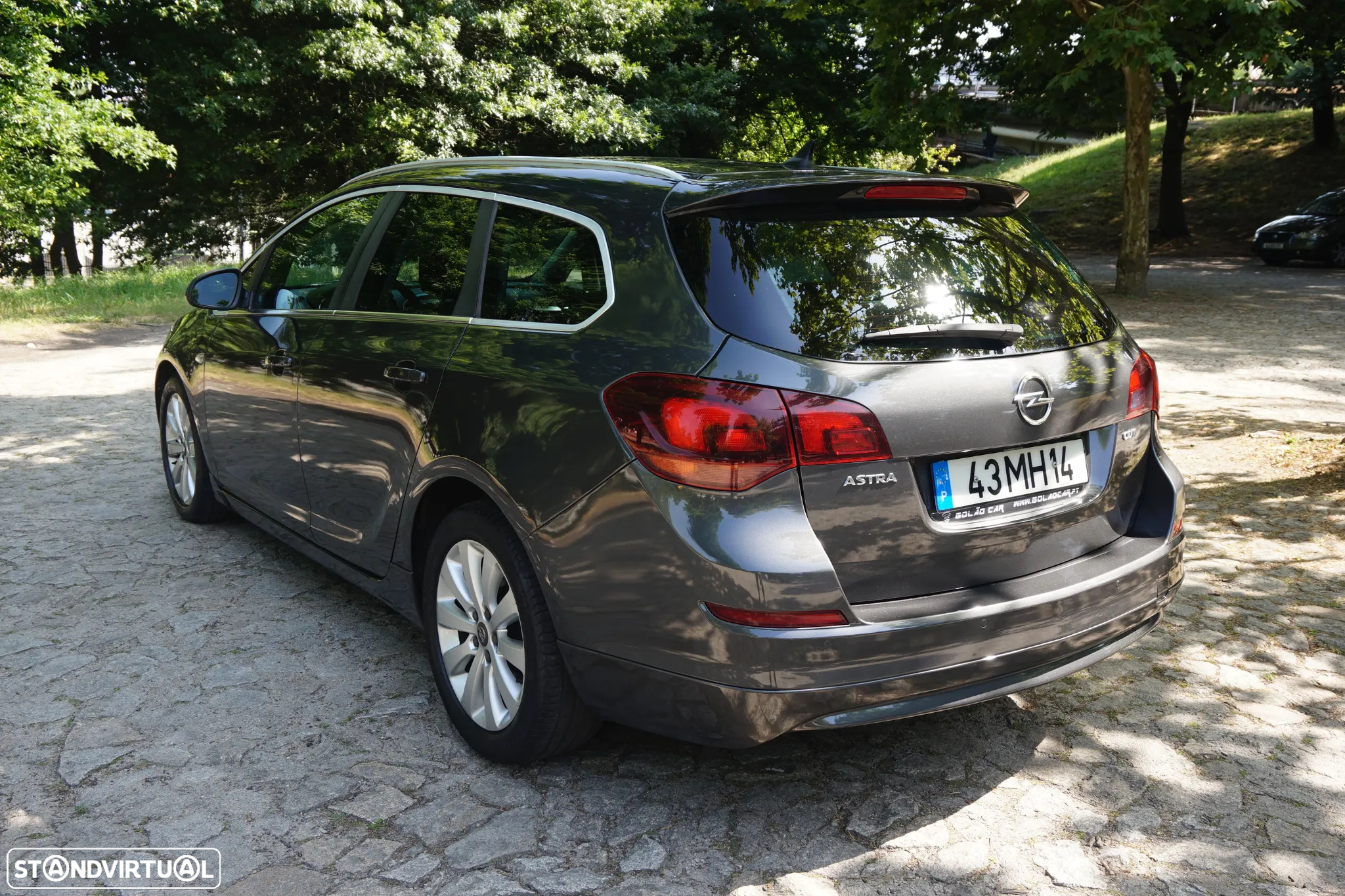 Opel Astra Sports Tourer 1.7 CDTi Cosmo - 8