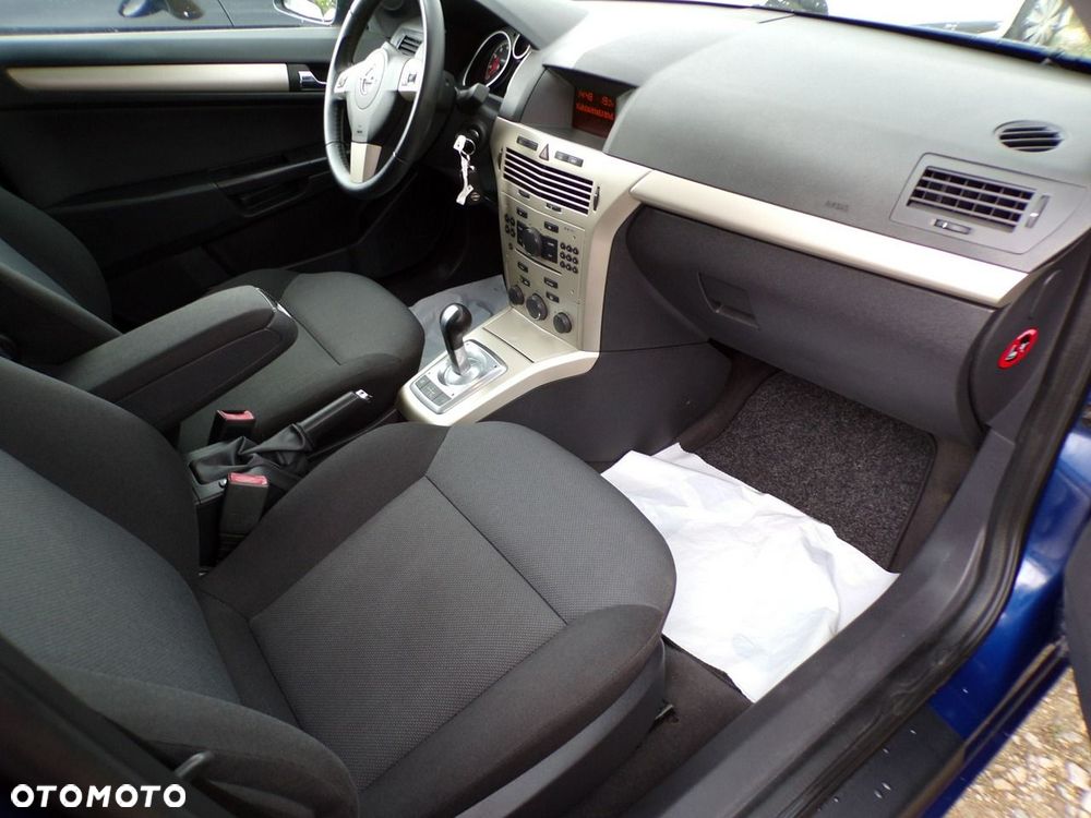 Opel Astra - 27