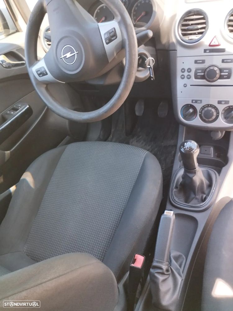 Opel Corsa - 15