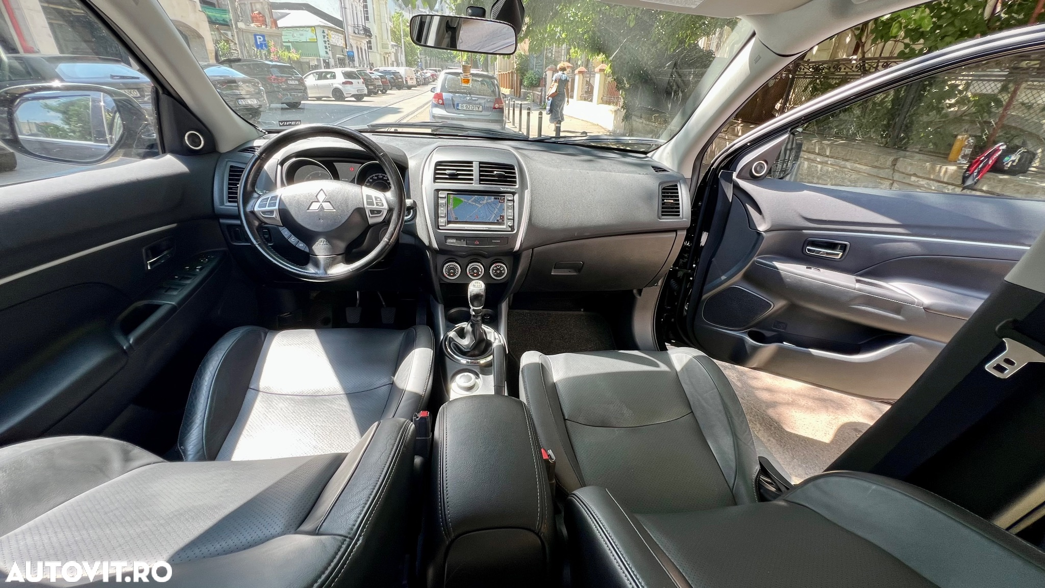 Mitsubishi ASX 1.8 DID 4WD Instyle U06 - 14