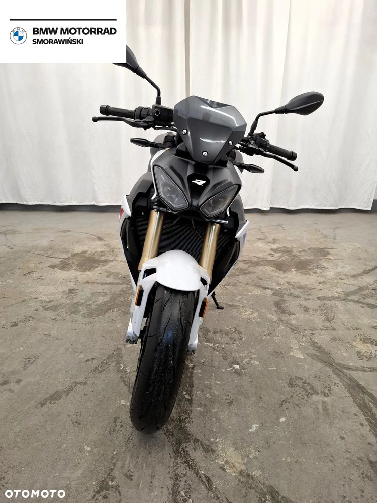 BMW S - 2