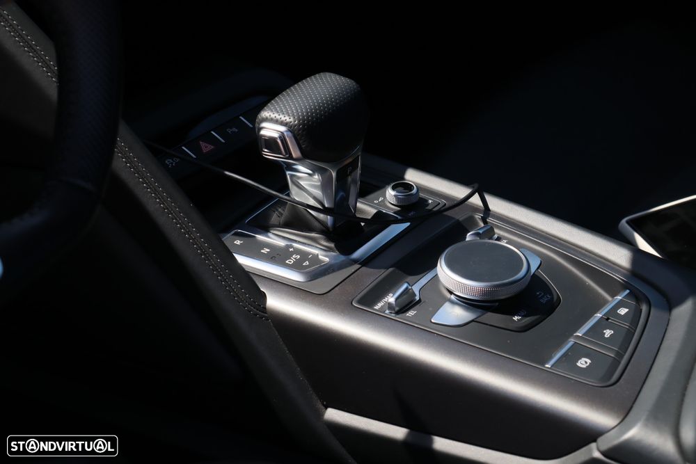 Audi R8 Coupé 5.2 FSI V10 S tronic - 15