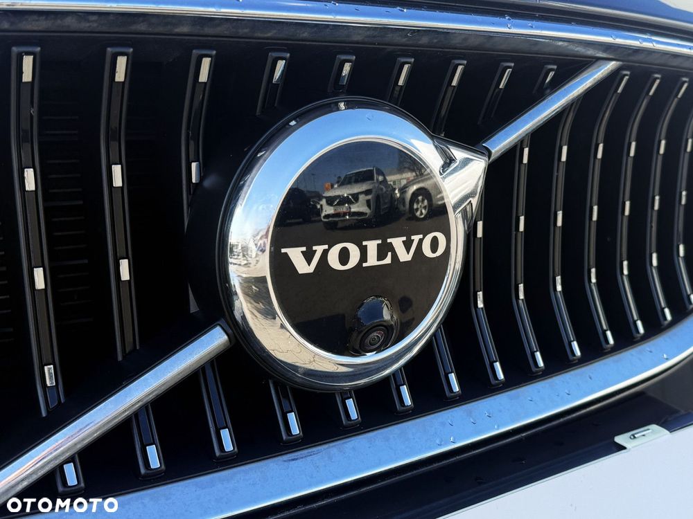 Volvo V90 Cross Country - 30