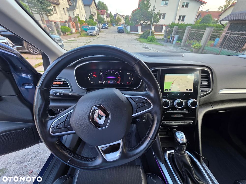 Renault Megane 1.5 Blue dCi Intens - 13