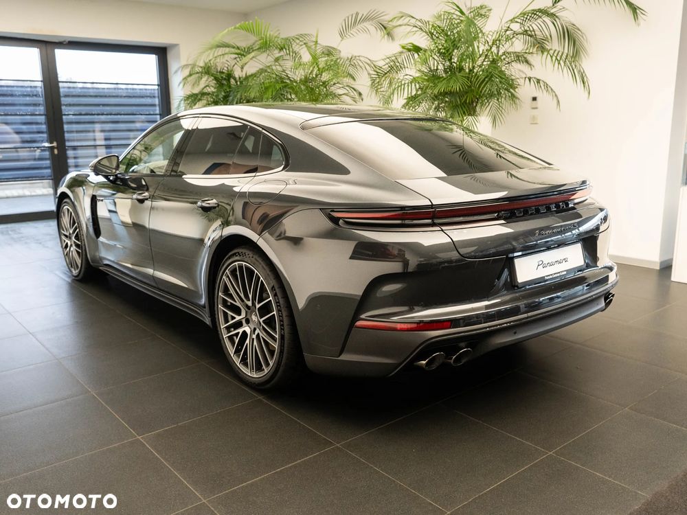 Porsche Panamera 4S E-Hybrid - 3