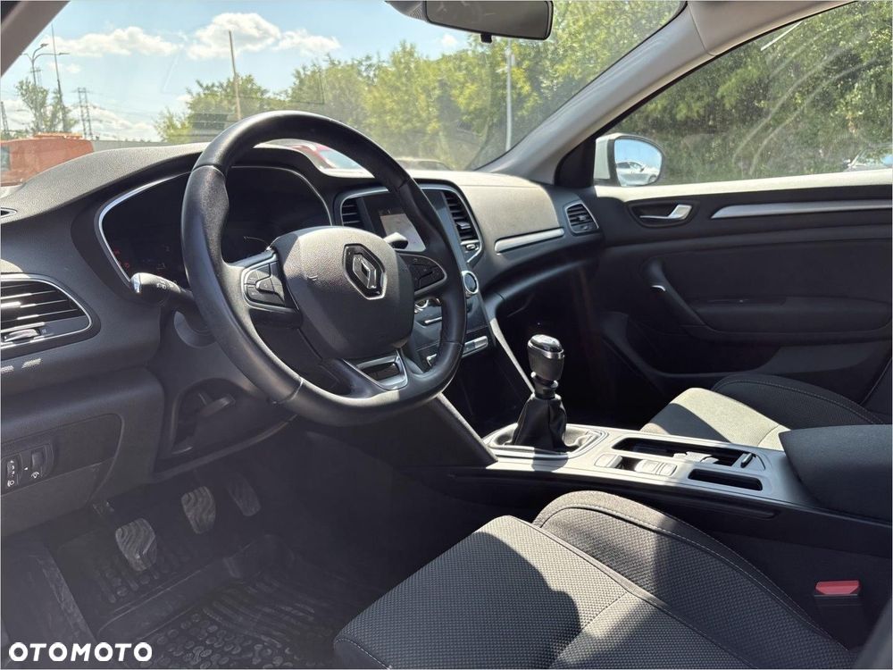 Renault Megane 1.5 Blue dCi Equilibre - 10