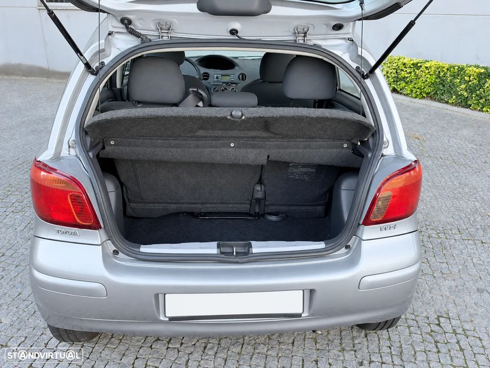 Toyota Yaris 1.0 In-Pack - 9