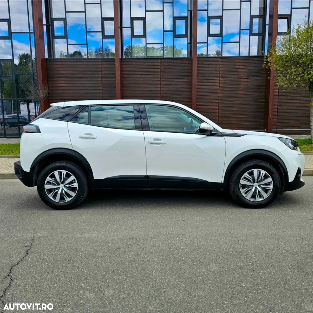 Peugeot 2008 - 4
