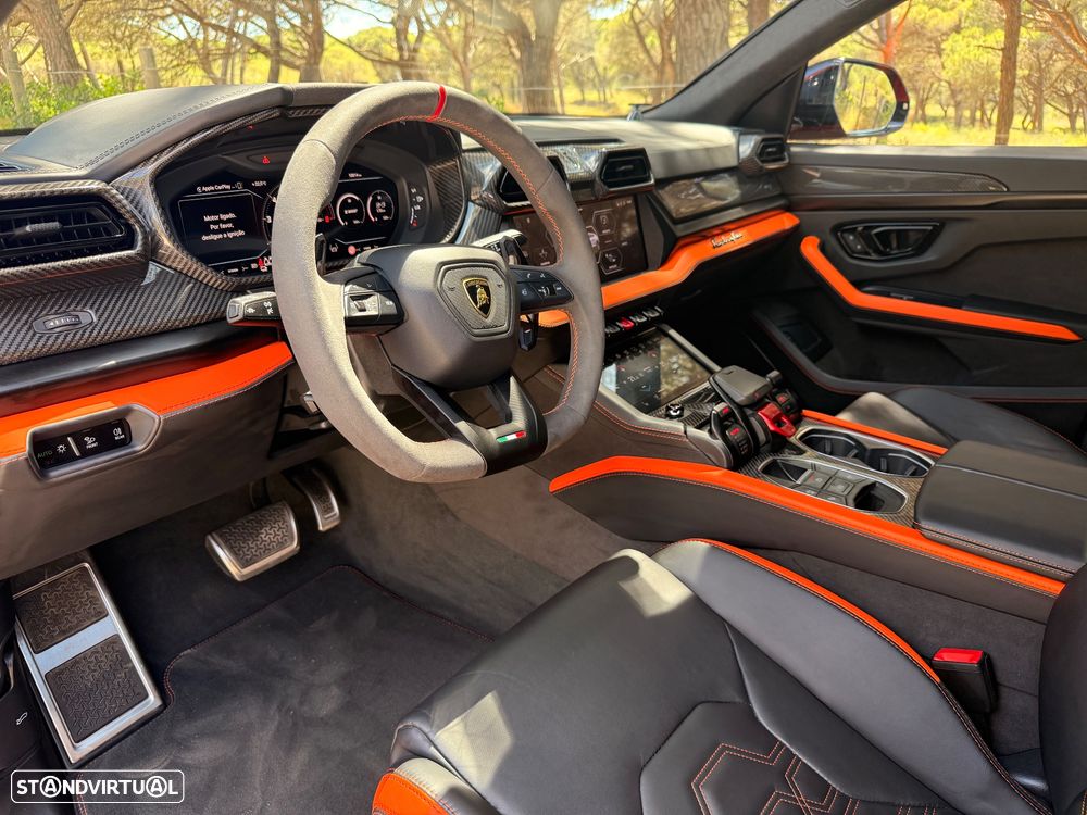 Lamborghini Urus 4.0 V8 SE - 9