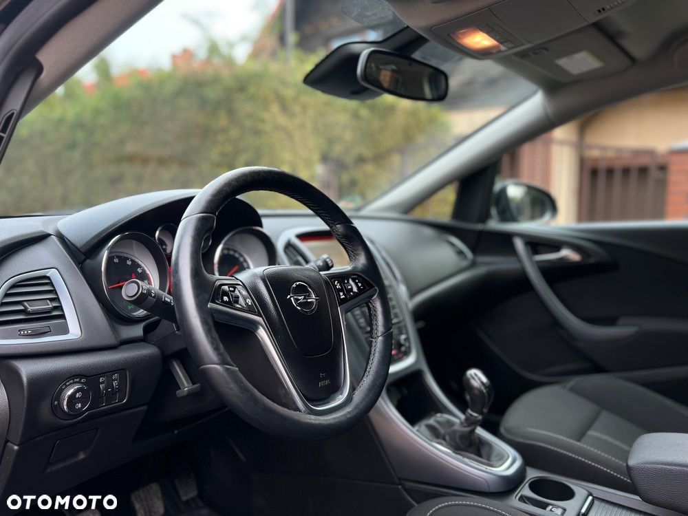 Opel Astra 1.4 T Enjoy EU6 - 30