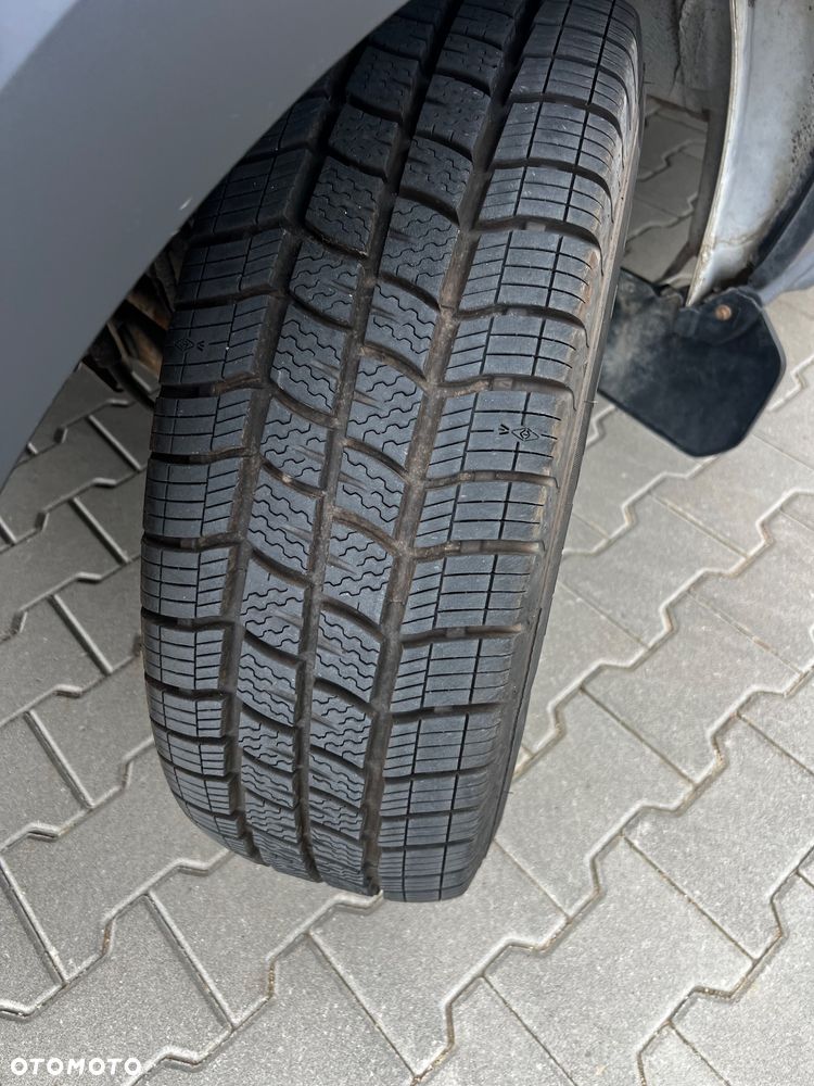 Ford Transit - 14