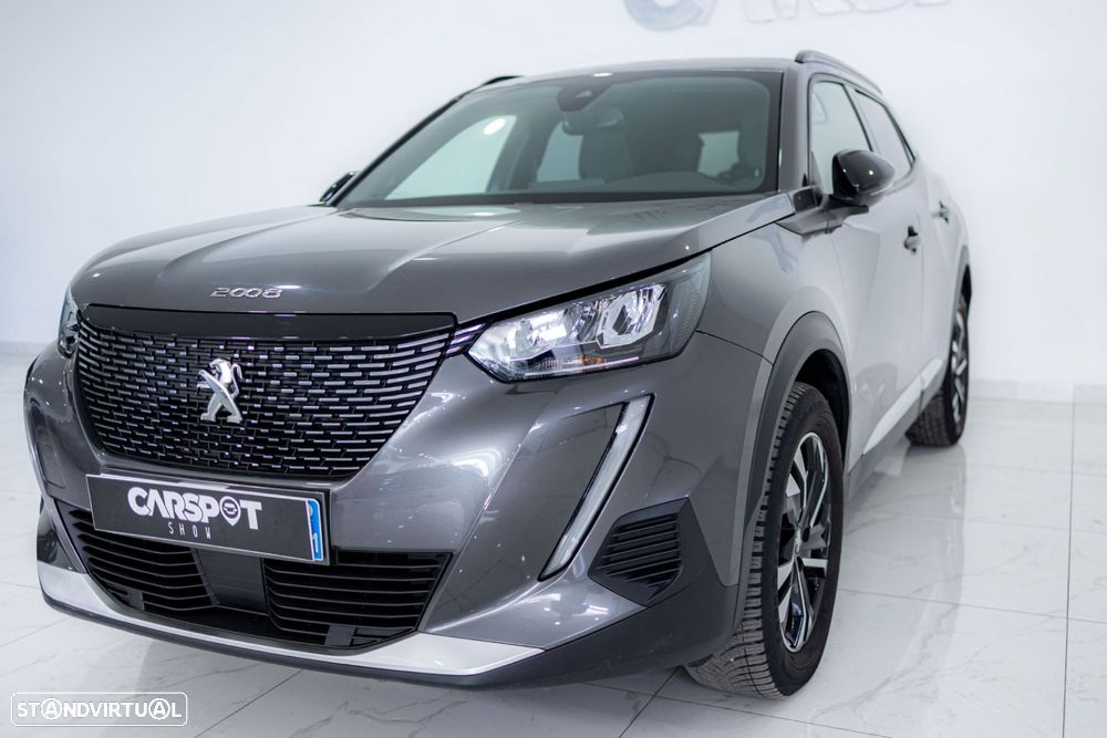 Peugeot 2008 1.2 PureTech Allure EAT8 - 3