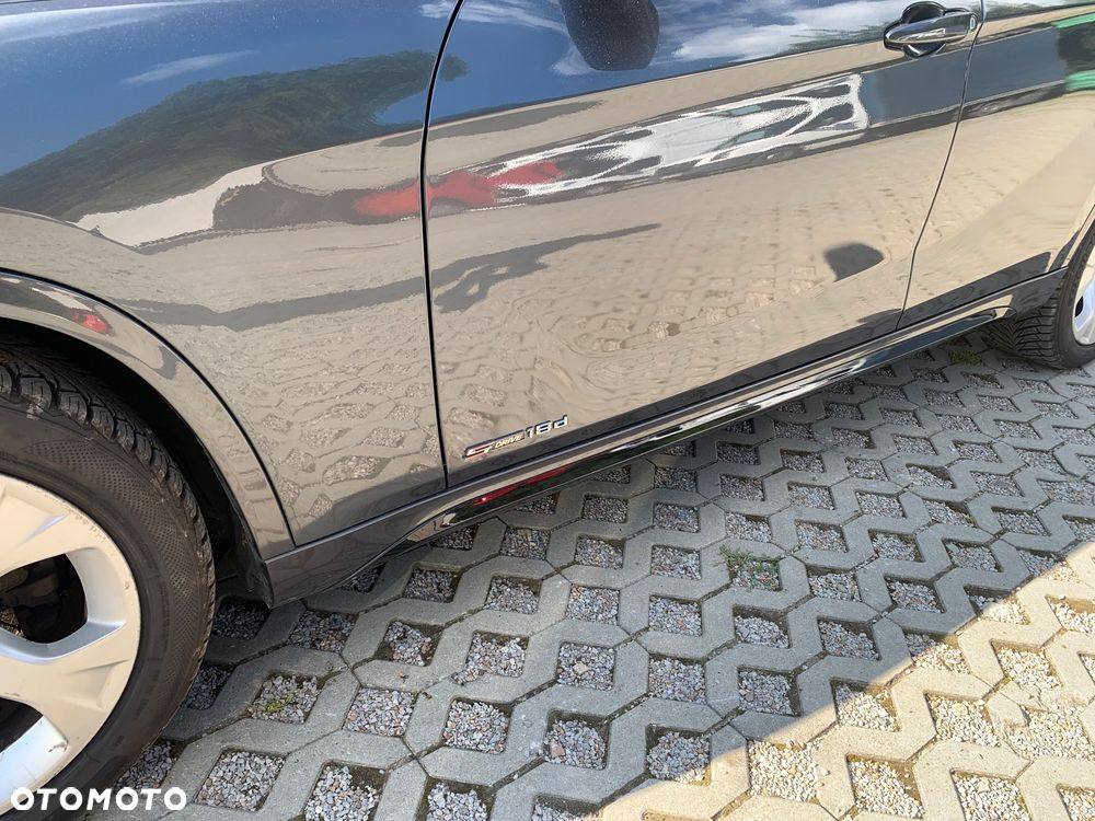 BMW X1 sDrive18d Sport Line - 5