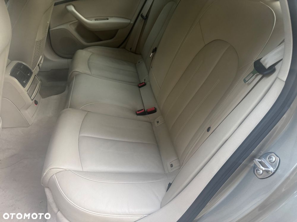 Audi A6 Limousine 2.0 TDI ultra S tronic - 14