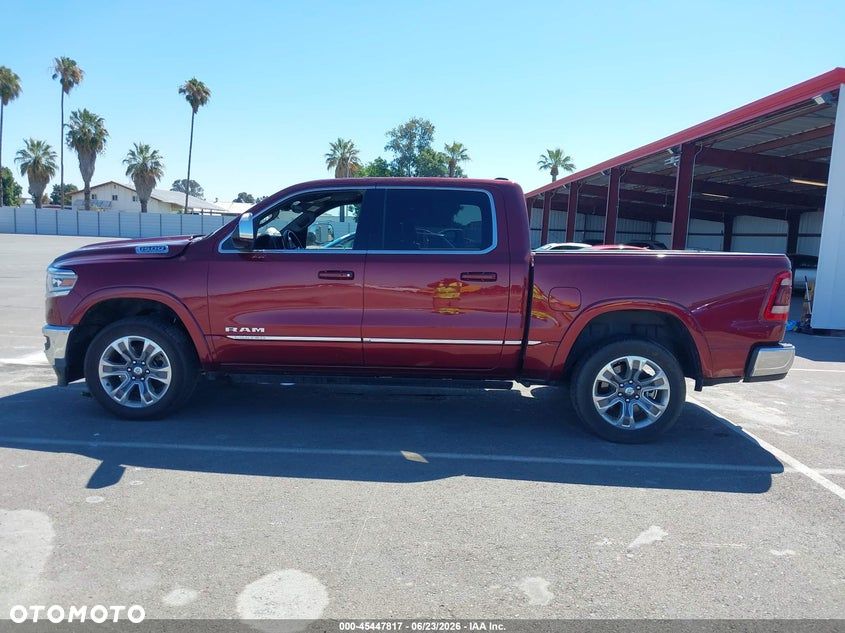 RAM 1500 Crew Cab Shortbed Limited - 9