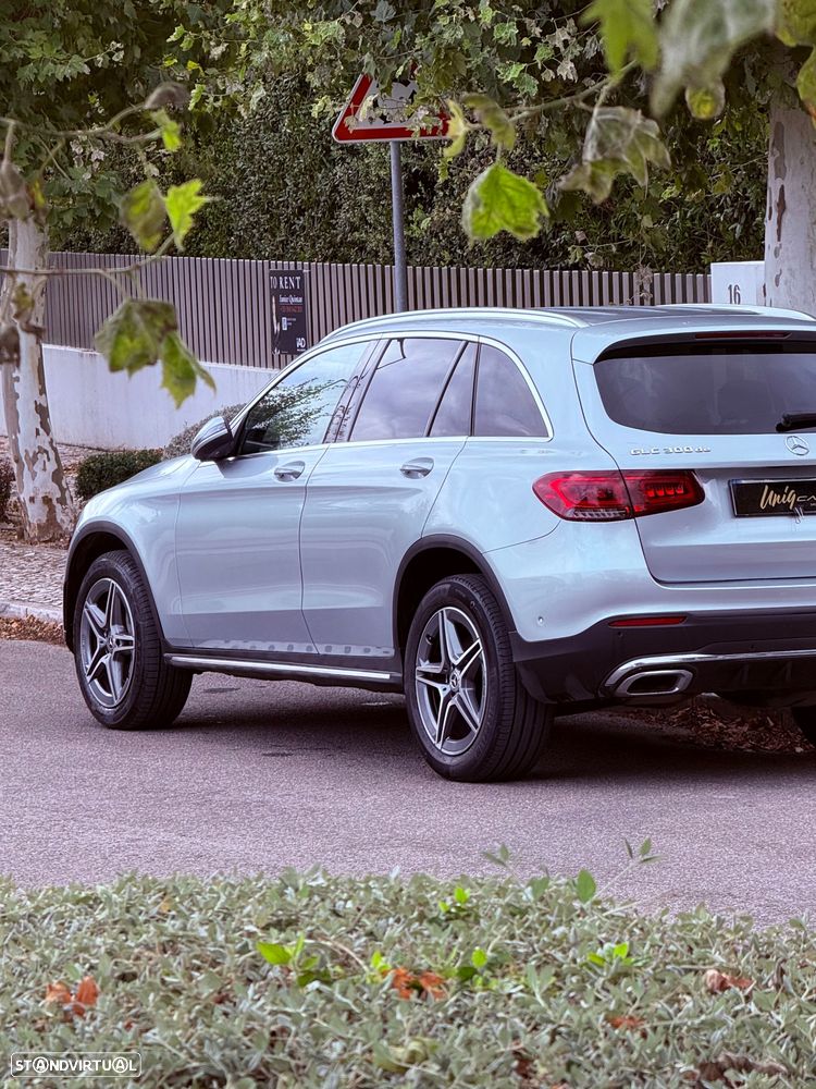 Mercedes-Benz GLC 300 de 4Matic 9G-TRONIC AMG Line - 21