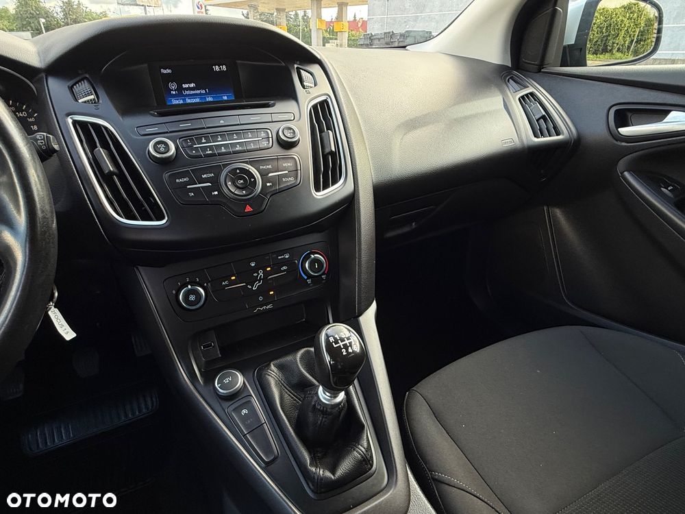 Ford Focus 1.5 EcoBlue Start-Stopp-System ACTIVE DESIGN - 27