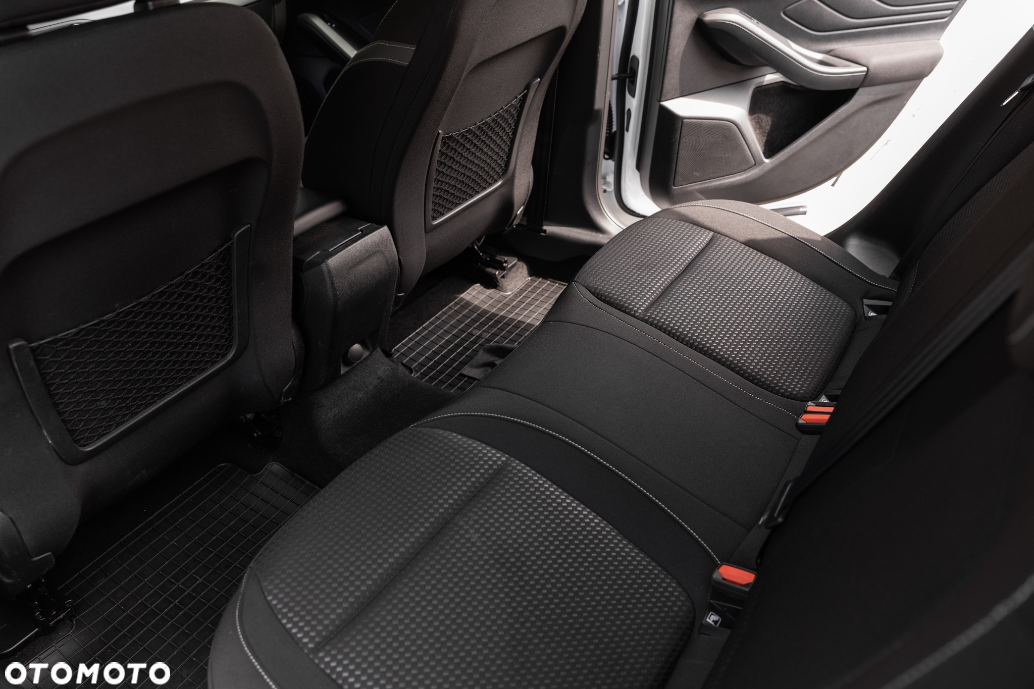Ford Focus 1.5 EcoBlue SCR Connected - 35