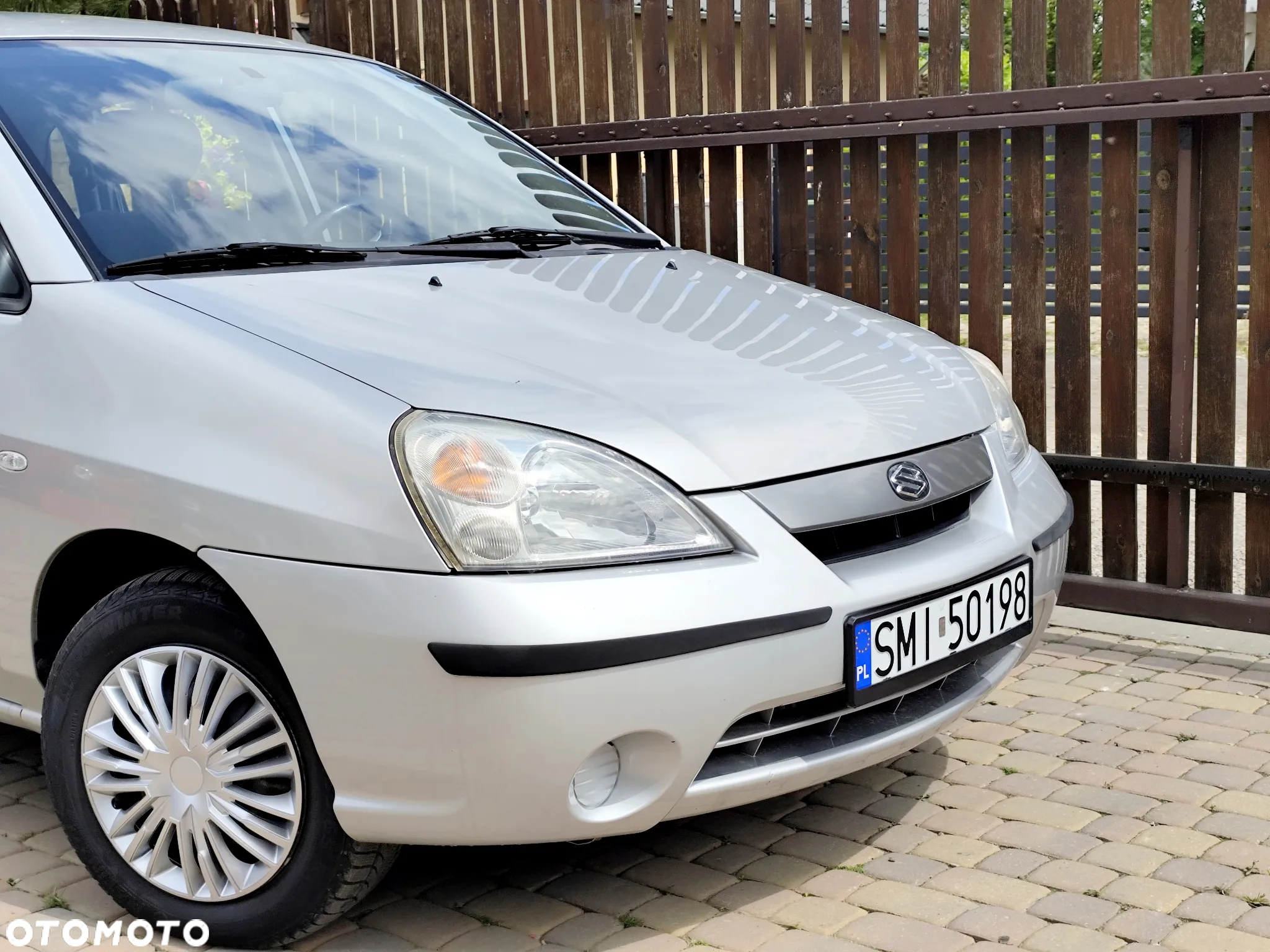 Suzuki Liana 1.6 - 21