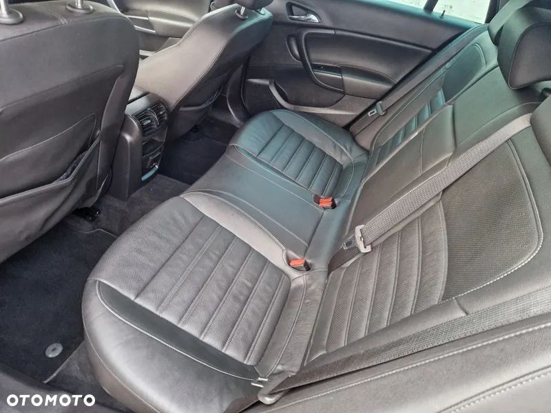 Opel Insignia 2.0 CDTI automatik Business Edition - 10