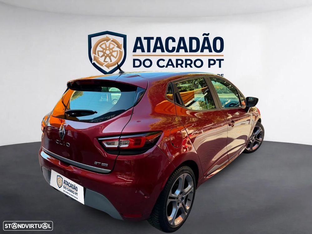 Renault Clio - 27