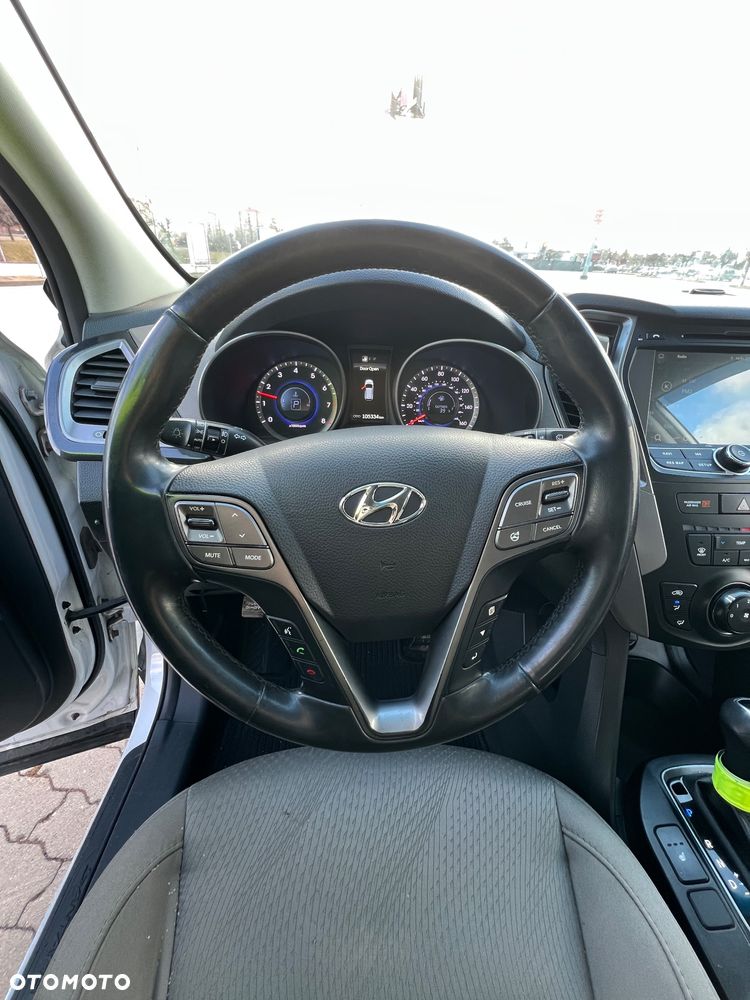 Hyundai Santa Fe 2.0 T Sport Utility - 12