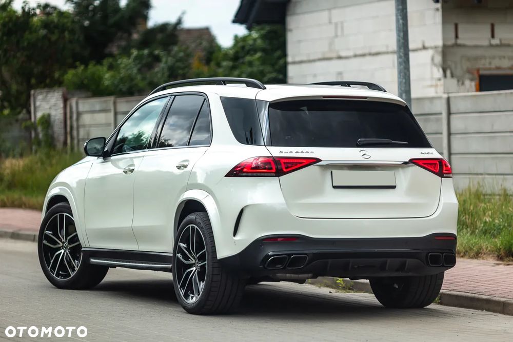 Mercedes-Benz GLE 400 d 4Matic 9G-TRONIC AMG Line - 13
