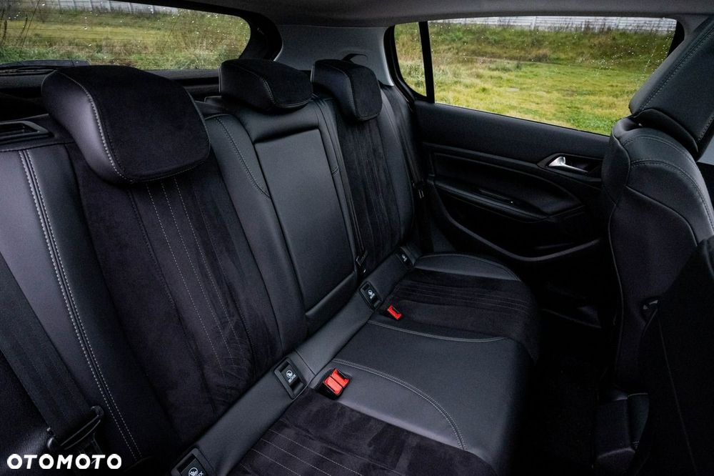 Peugeot 308 BlueHDi FAP 120 EAT6 Stop&Start GT-Line Edition - 37
