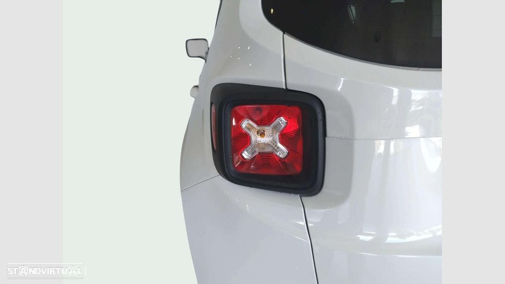 Jeep Renegade 1.0 T Limited - 24