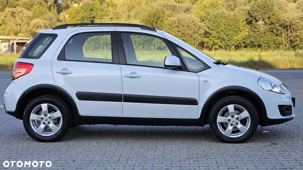 Suzuki SX4 1.6 VVT 4x4 Style - 5