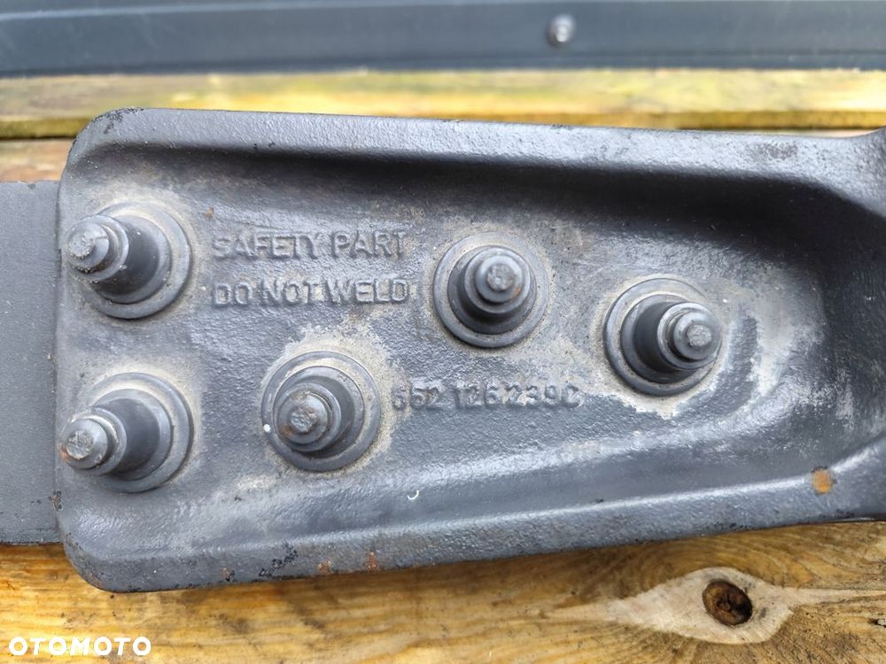 WSPORNIK SIODŁO VOLVO GF 662126239 549026 - 5