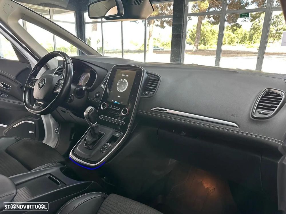 Renault Grand Scénic dCi 110 EDC Bose Edition - 12