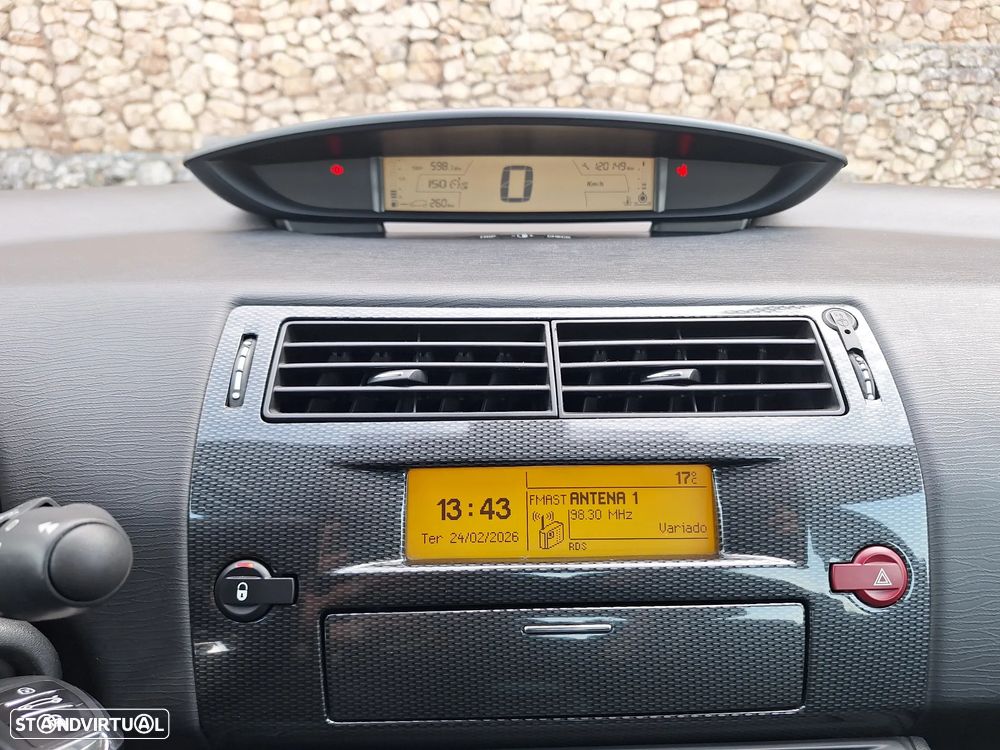 Citroën C4 1.6 HDi VTR Pack - 24