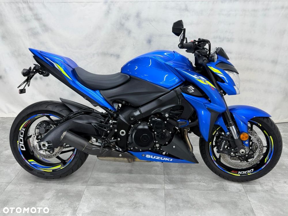 Suzuki GSX 1000 - 2