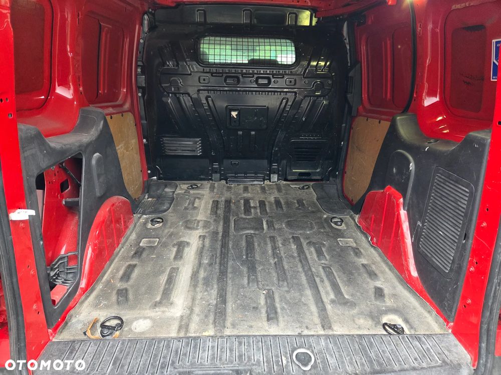 Ford Transit Connect - 5