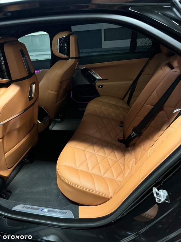 BMW Seria 7 - 4