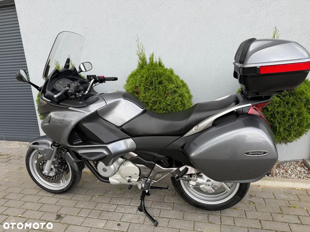 Honda NTV - 8