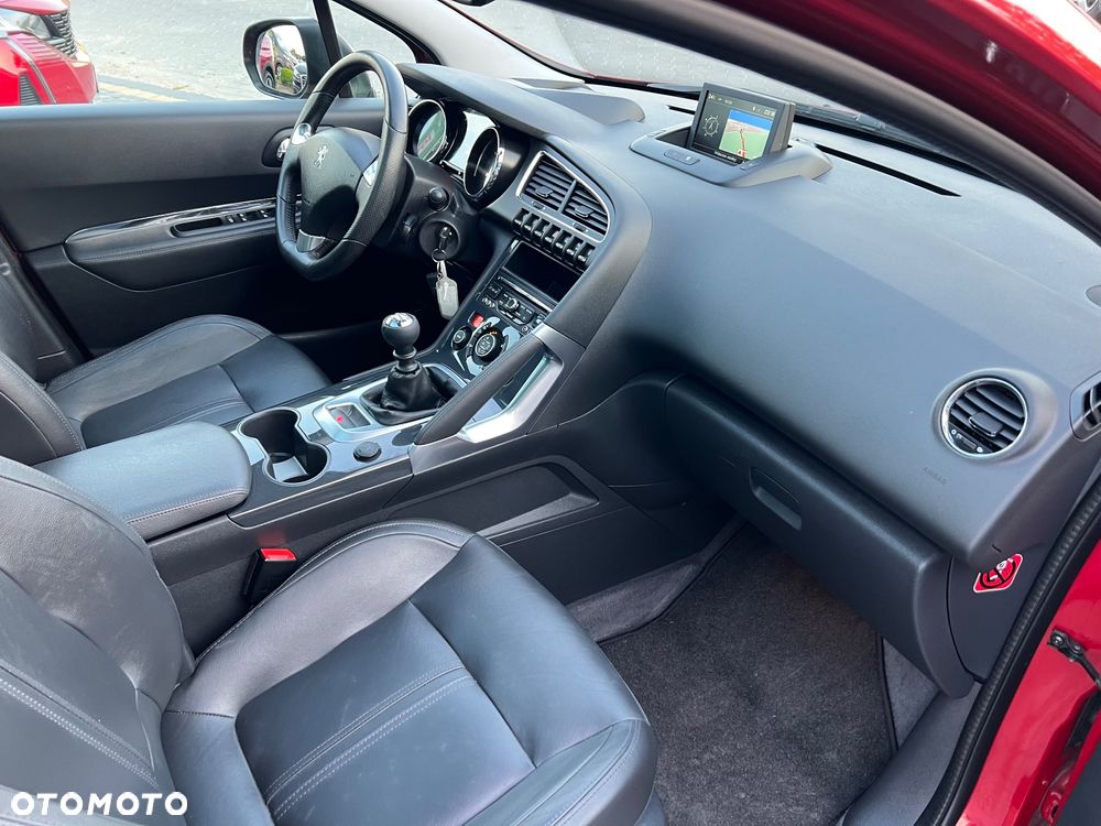 Peugeot 3008 1.6 THP Allure - 26