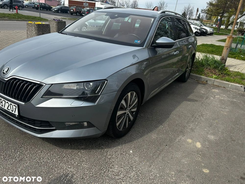 Skoda Superb 1.6 TDI Style Greenline - 2