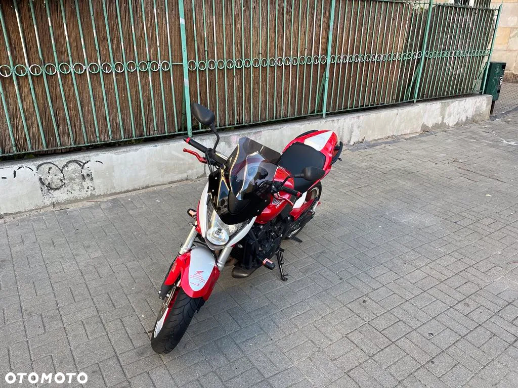 Honda CB - 8