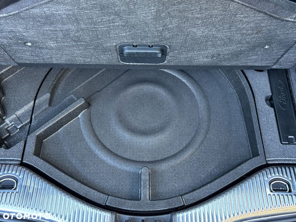 Ford Mondeo 2.0 TDCi Titanium PowerShift - 39