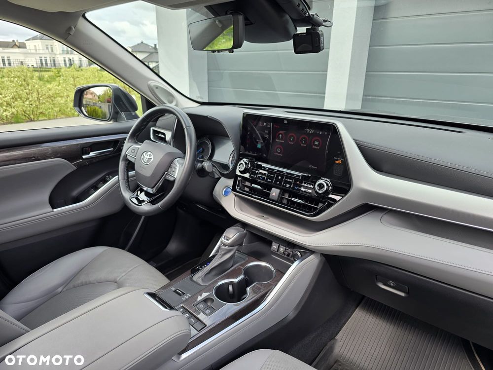 Toyota Highlander 2.5 Hybrid Executive - 11