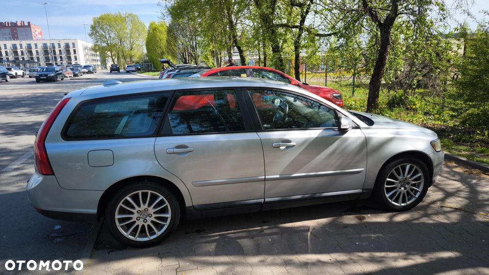 Volvo V50 1.6D Momentum - 3
