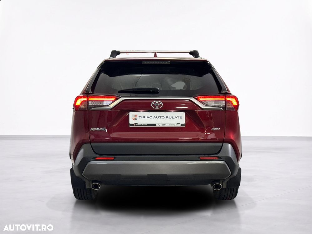 Toyota RAV4 - 5