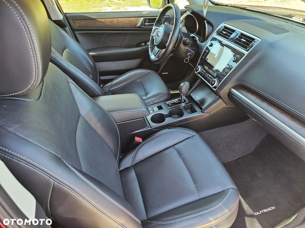 Subaru Outback 2.5i Exclusive - 17