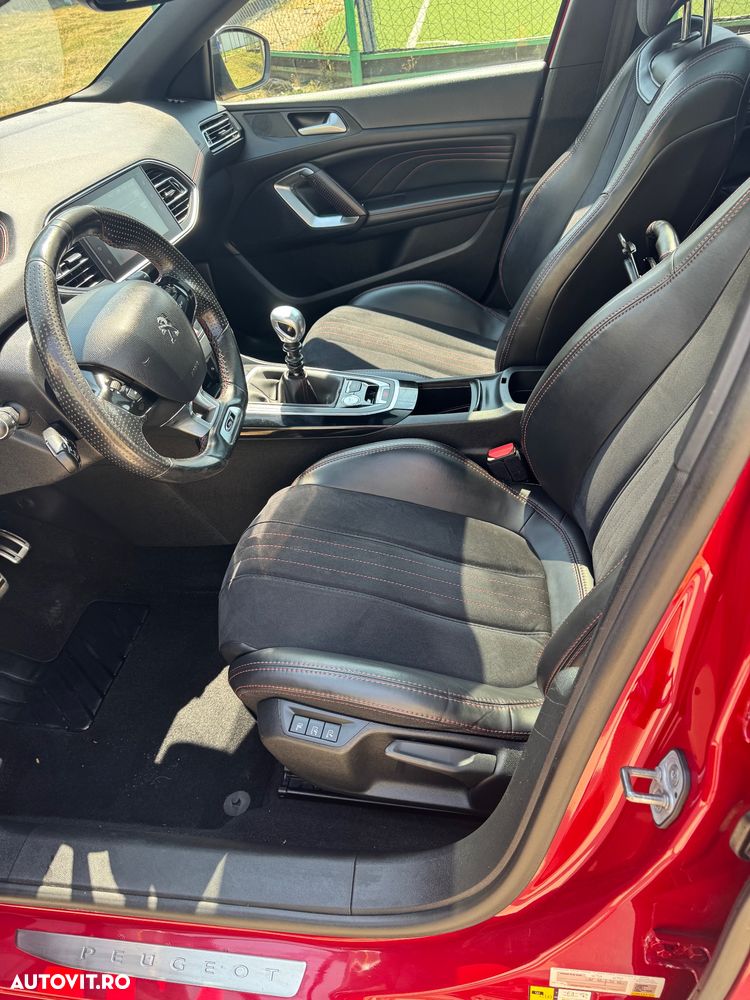 Peugeot 308 GT 1.6 THP S&S - 13