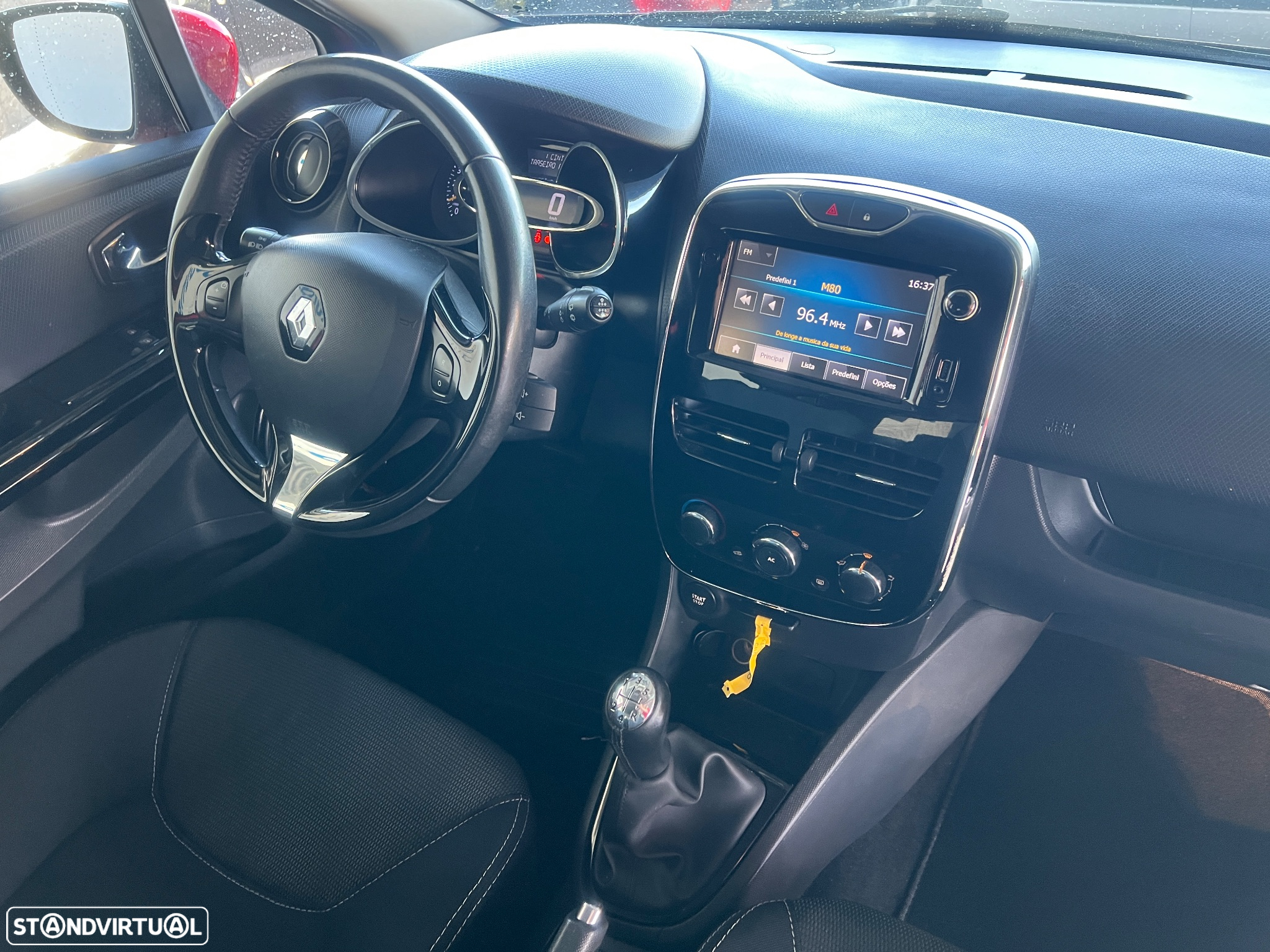 Renault Clio 0.9 TCE Dynamique S - 5