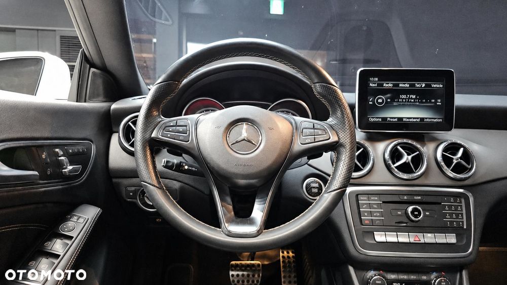 Mercedes-Benz CLA - 9