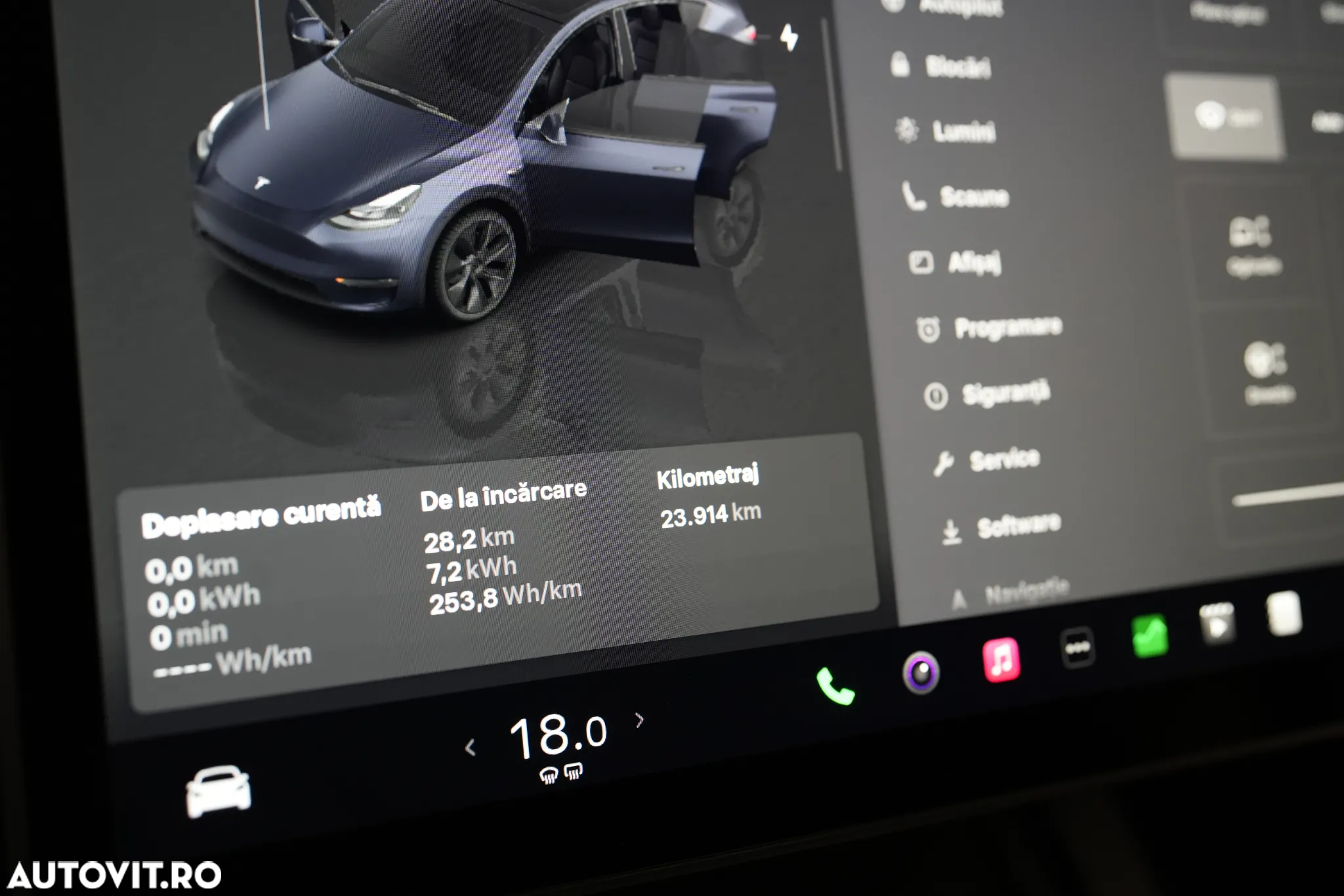 Tesla Model Y AWD Long Range - 25